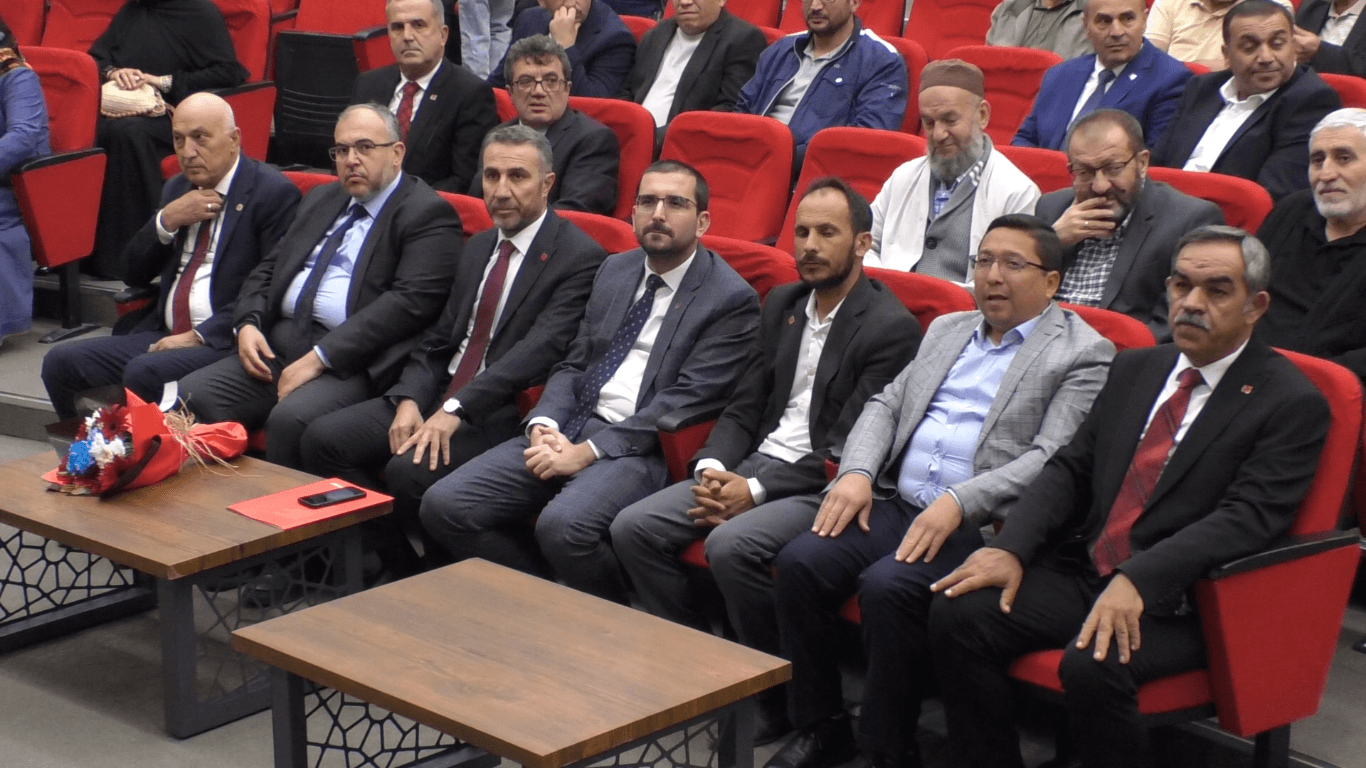 SP Hatay Milletvekili Çalışkan, “15 Temmuz öncesindeki AK Parti iktidarını mumla arıyoruz”