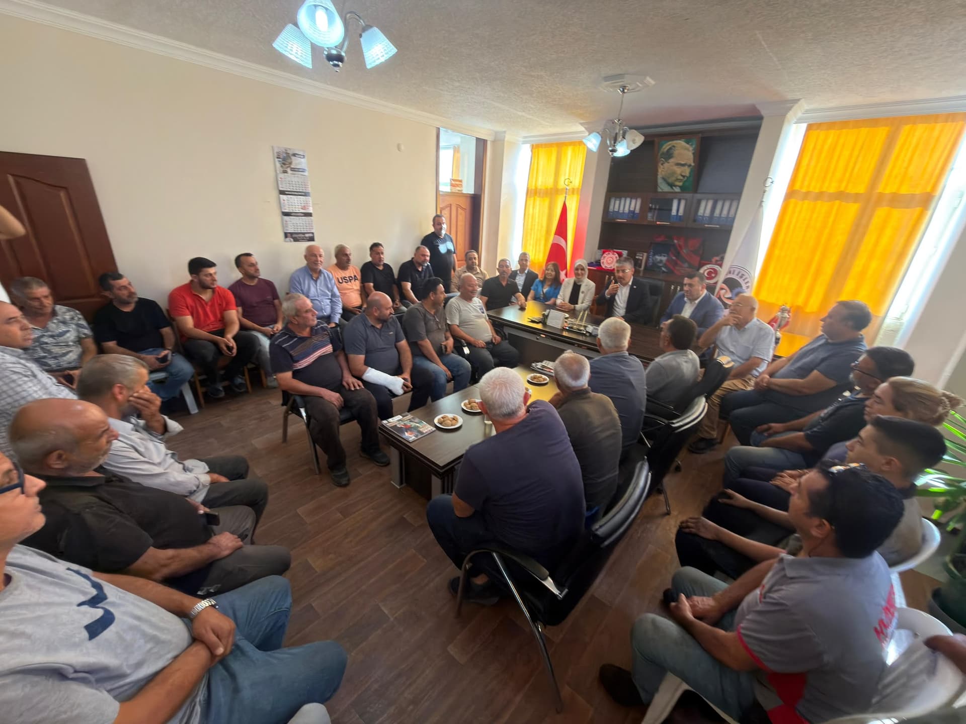 Milletvekili Çopuroğlu, "Nerede vatandaşımız varsa orada olacağız"