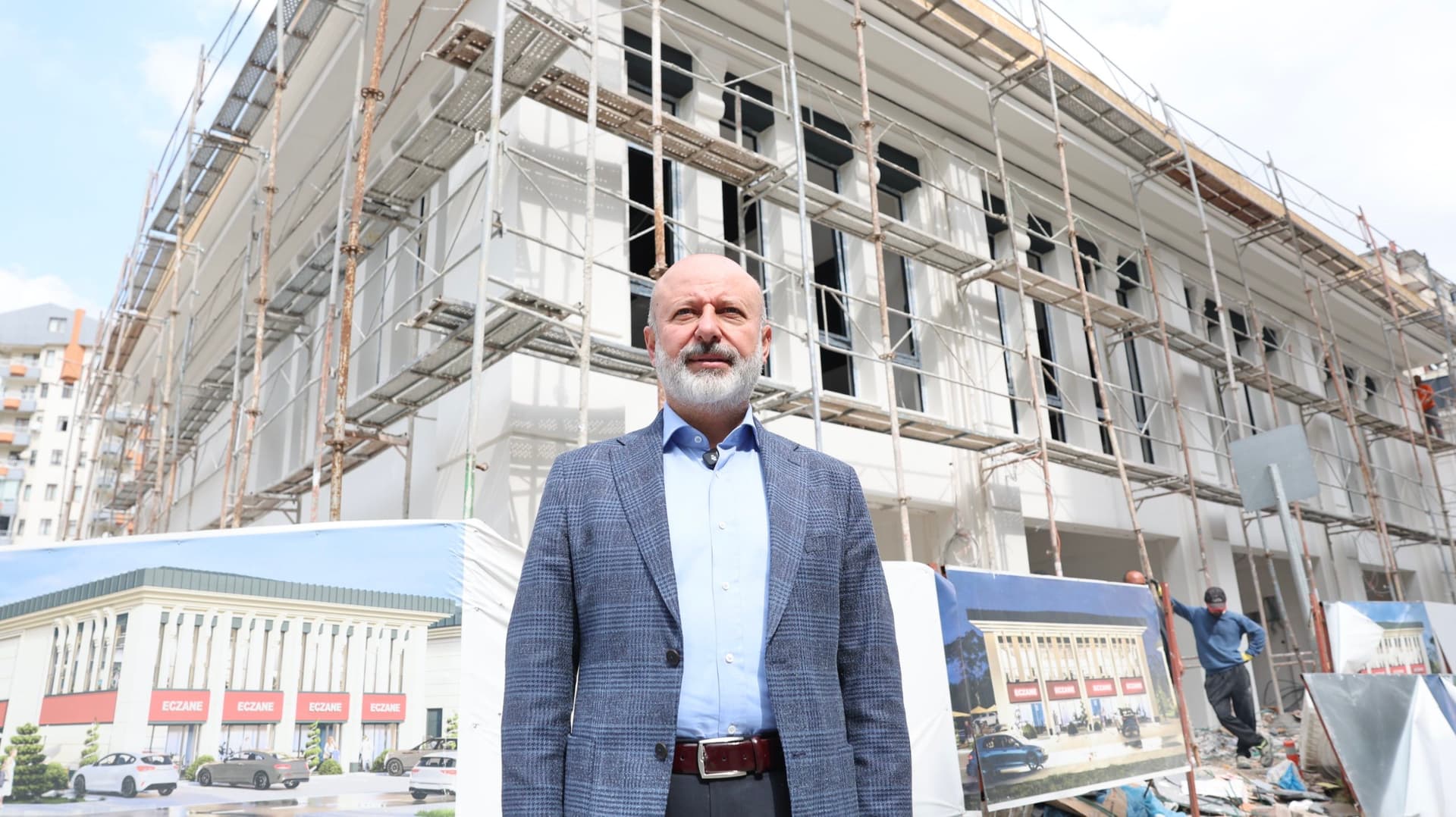 Başkan Çolakbayrakdar, “7’den 70’e tüm hemşehrilerimize kucak açacak bilgi yuvası inşa ediyoruz”
