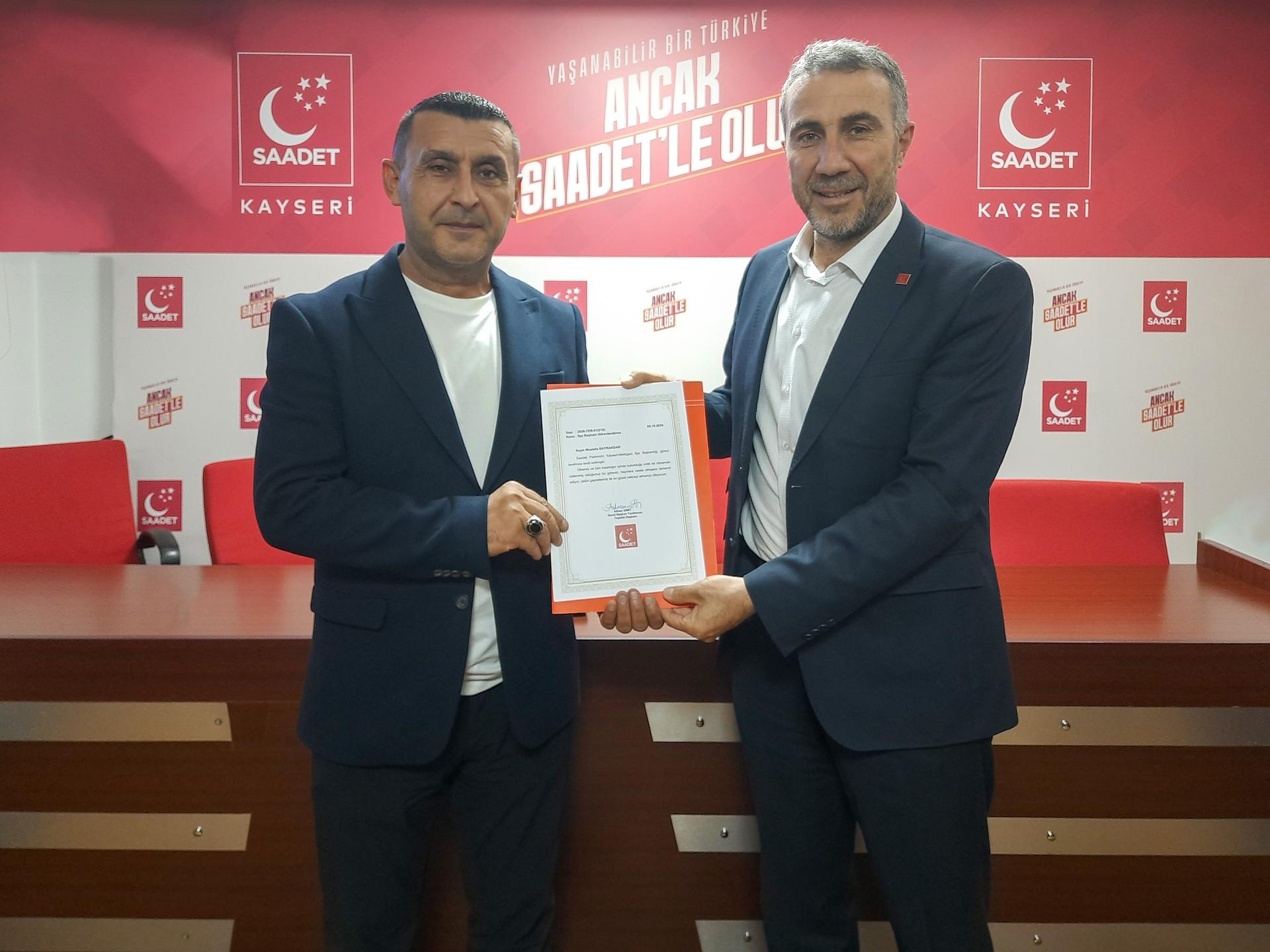 Saadet Partisi Melikgazi İlçe Başkanlığında bayrak değişimi