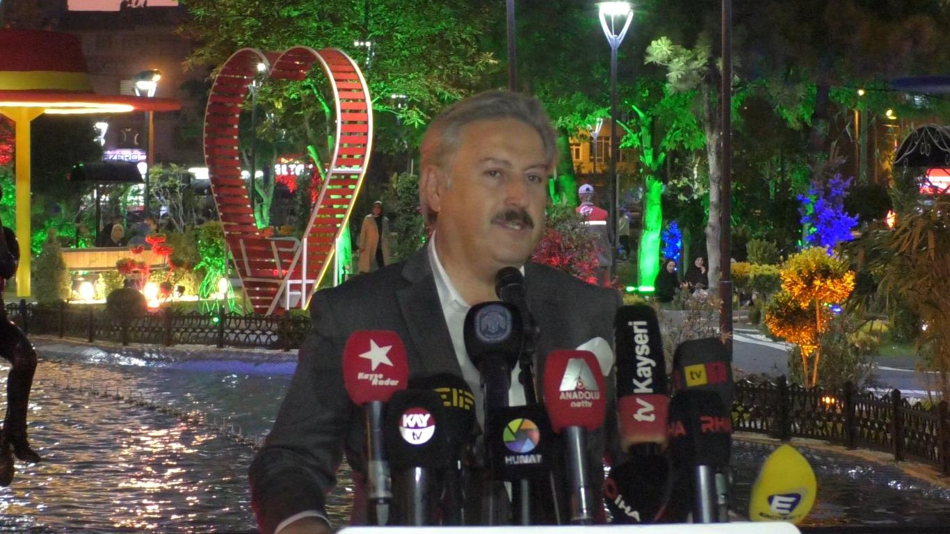 Melikgazi Belediyesi Mustafa Tümgüç Parkı açıldı