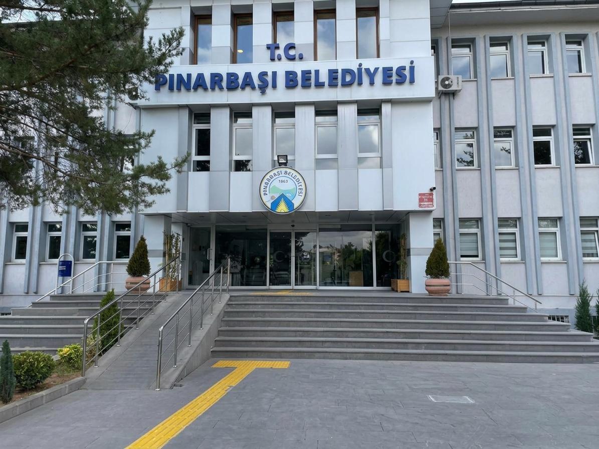Pınarbaşı Belediyesi’nden ‘Torpil’ iddialarına yanıt