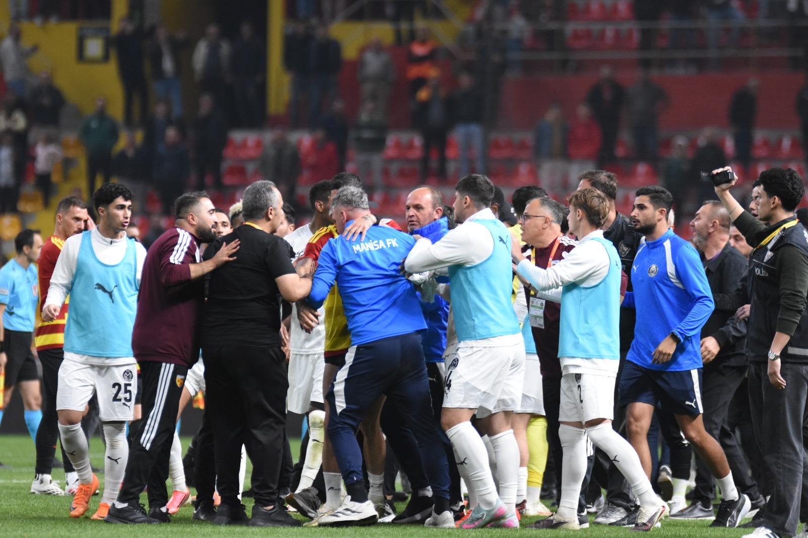 PFDK'dan Kayserispor'a Manisa FK maçı sonrası 550 Bin TL ceza