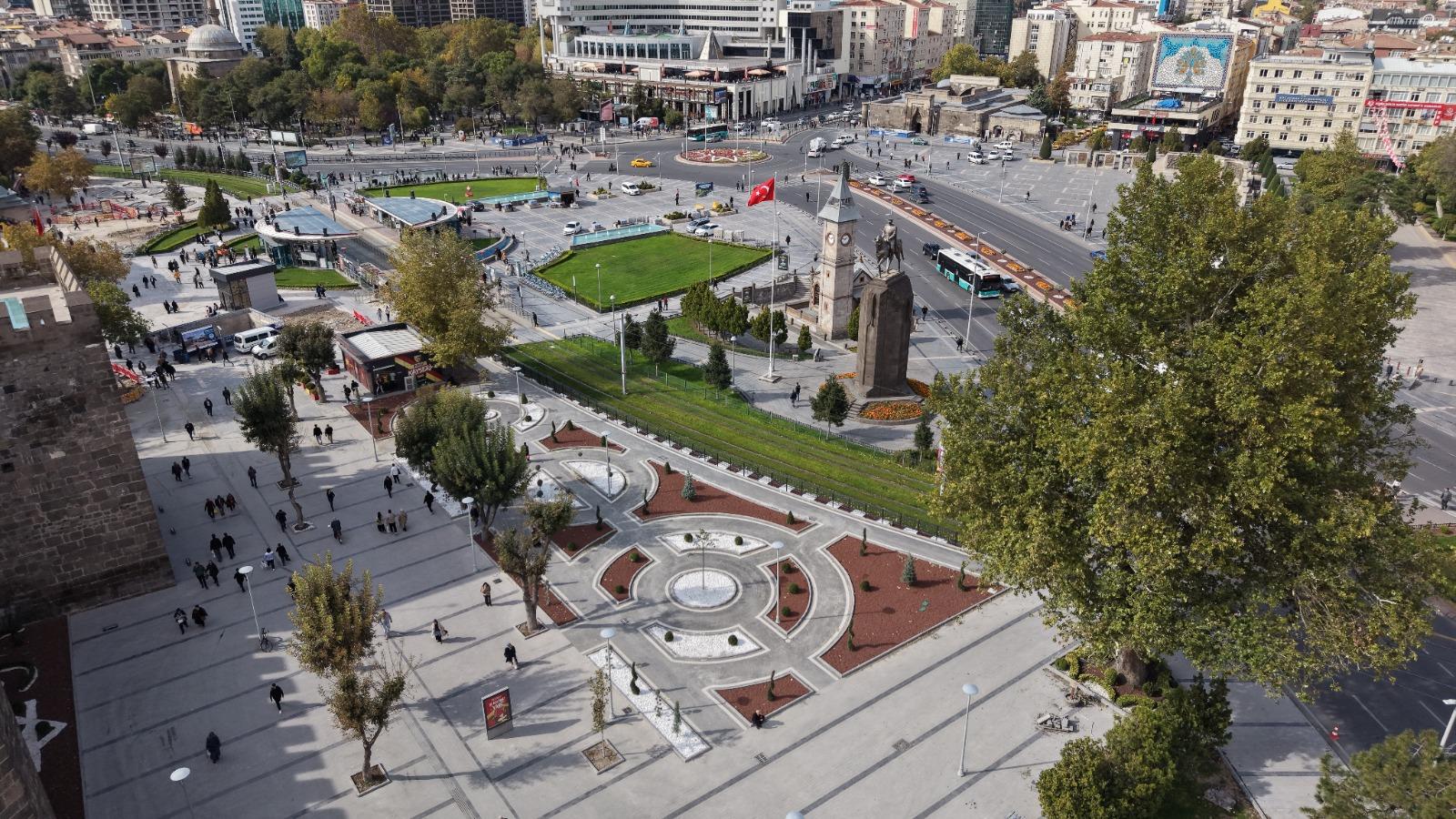 Cumhuriyet Meydanı’nda kapsamlı dönüşüm