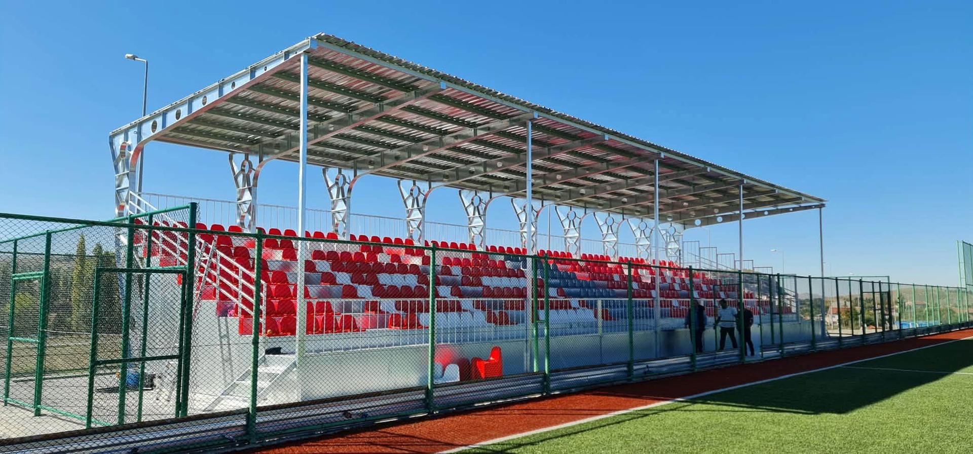 Bünyan Stadyumu’nda 500 kişilik tribün inşaatı tamamlandı