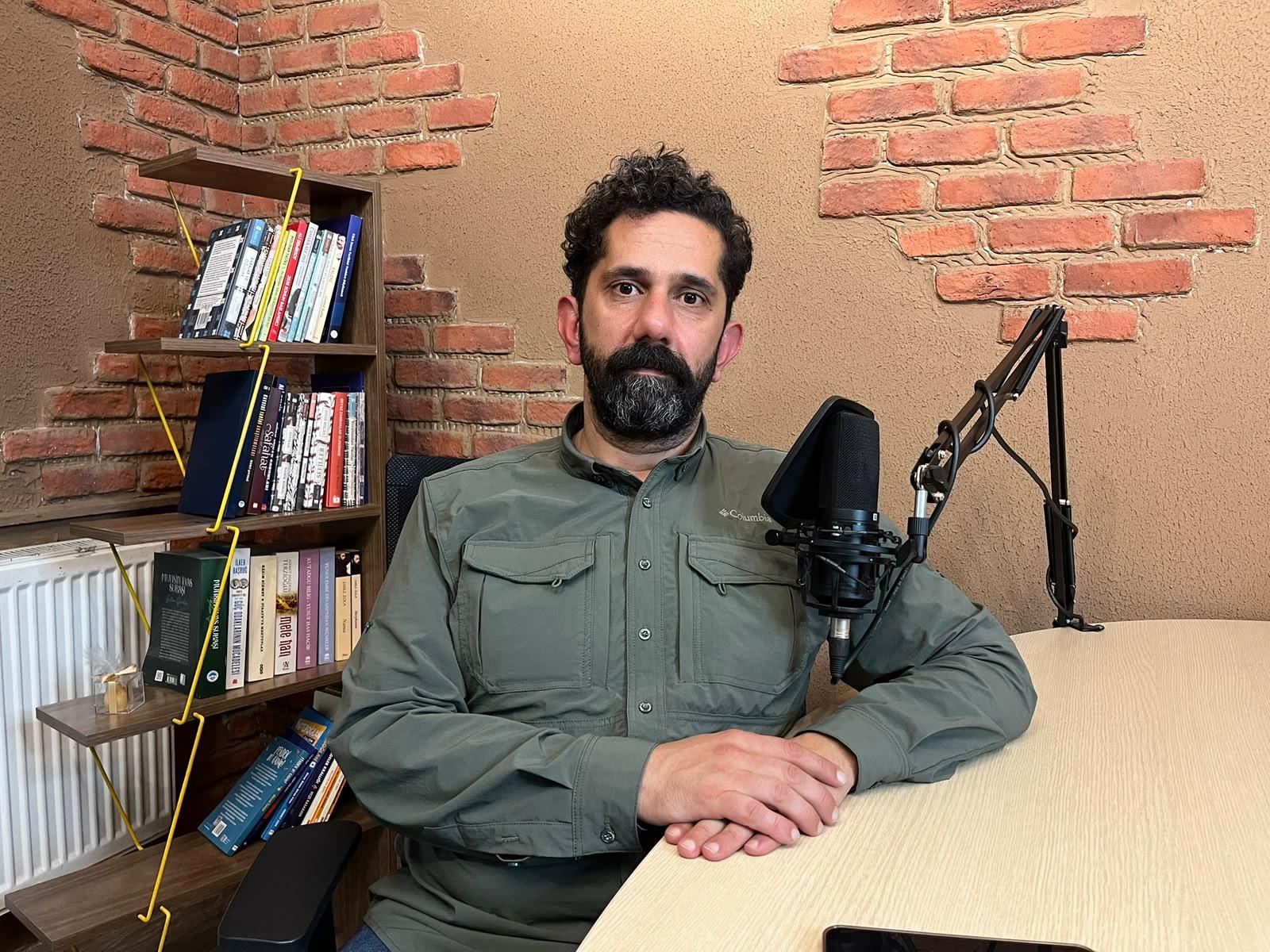 Eğitimci Yazar Andı, “Okumak; dünyayı, insanı ve evrensel meseleleri anlamaktır”